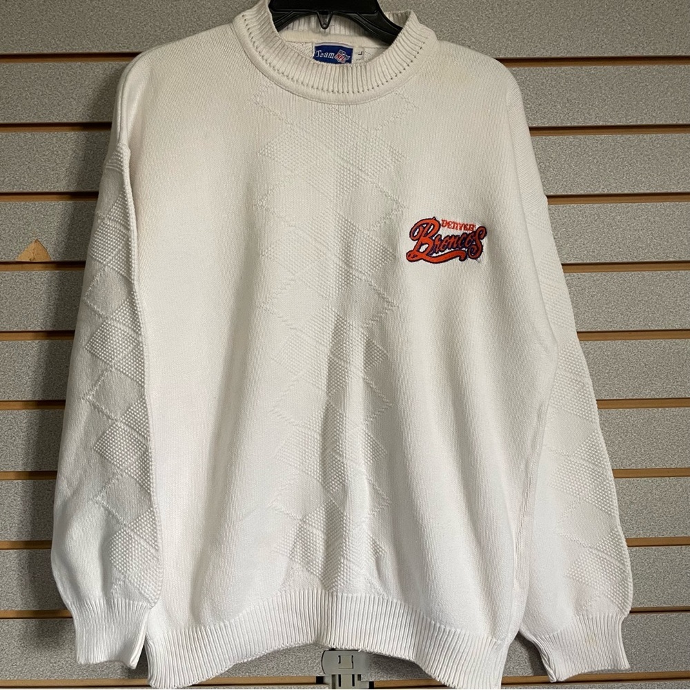 VTG Team NFL Nutmeg‎ Mills Sweaters DENVER BRONCOS  Women’s Large Football